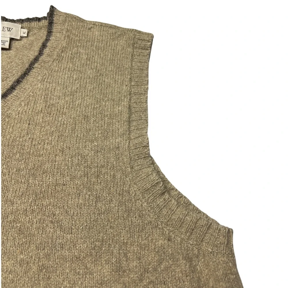 J. Crew Lambswool Linen Sweater Vest Men's XL Beige‎ Heather V-Neck Knit EUC
